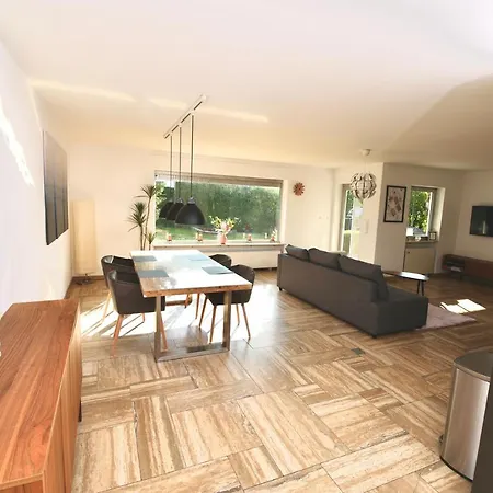 Moderne, Herzliche Und Grosse Mitten Im Naturpark Apartment *