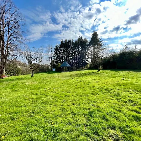 Moderne, Herzliche Und Grosse Mitten Im Naturpark Grebenhain