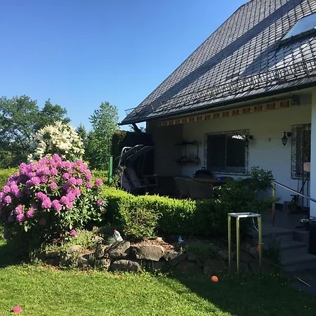 Apartment Moderne, Herzliche Und Grosse Mitten Im Naturpark