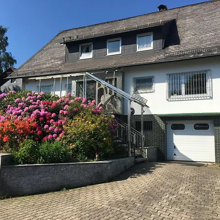Moderne, Herzliche Und Grosse Mitten Im Naturpark Apartamento