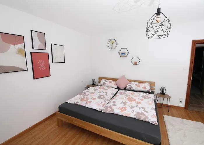 Moderne, Herzliche Und Grosse Mitten Im Naturpark * Grebenhain