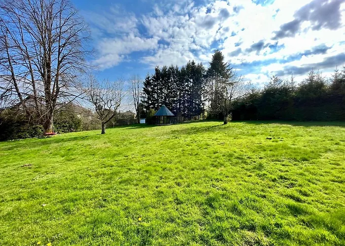Moderne, Herzliche Und Grosse Mitten Im Naturpark Grebenhain